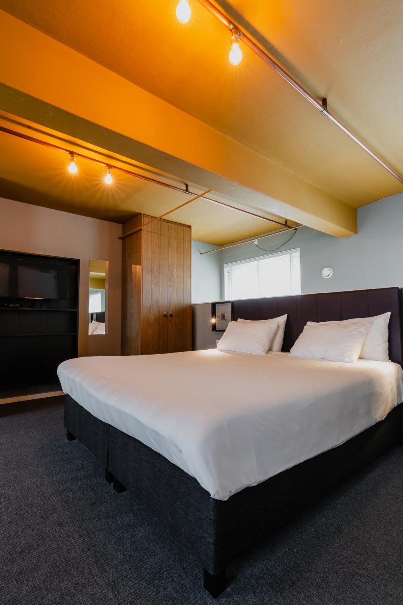 Apartments De Hallen อัมสเตอร์ดัม ภายนอก รูปภาพ